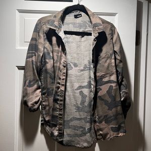 Wet Seal Camo Button Up